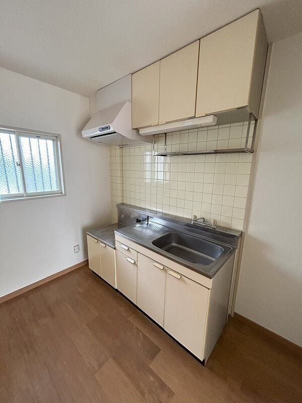 物件内観写真3　(別部屋写真使用)