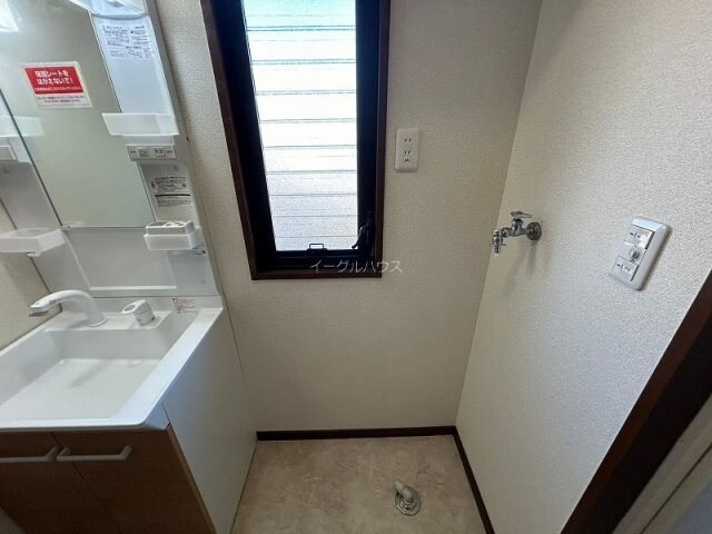 物件内観写真9　(別部屋写真使用)