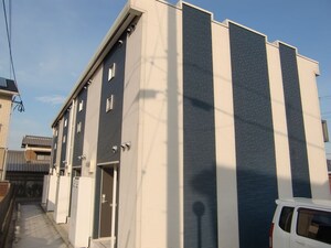レオネクストワンニュー外観写真