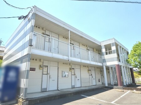 レオパレスクレセント二日市外観写真