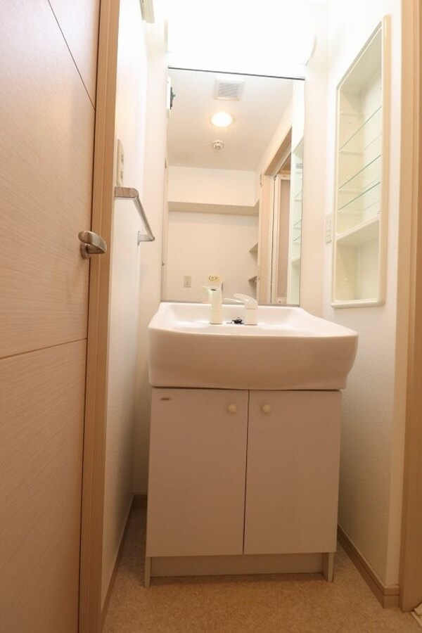 洗面所(※掲載情報と物件の現況が異なる場合、現況を優先するものとしま)
