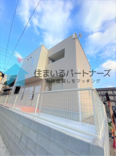 クローバーロック外観写真
