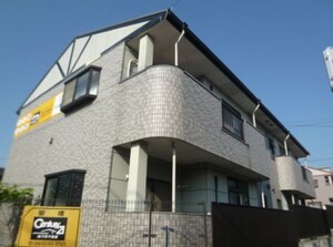 岩井川タウンハウス2外観写真