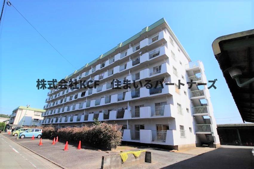 長門石グリーンマンション