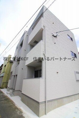 THE NOBLES 花畑駅前外観写真