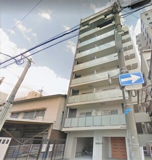 at east外観写真