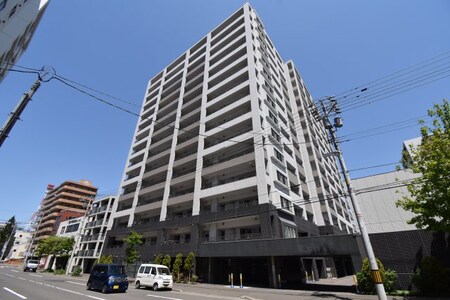 クリーンリバーフィネス大通東外観写真