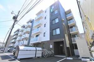 プレシェルト札幌苗穂外観写真