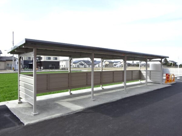 駐車場・駐輪場