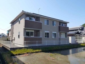 ジークフリーデンⅡ外観写真