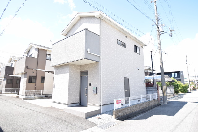 飾磨区西浜町１丁目借家　１０号棟