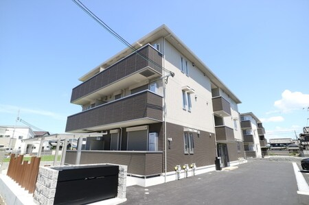 Ｄ−Ｐｌａｃｅ西飾磨外観写真