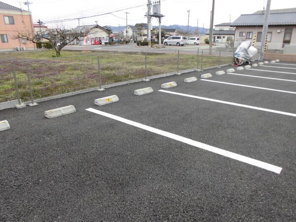 駐車場(駐車場)