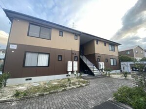 ドミール泉川 C外観写真