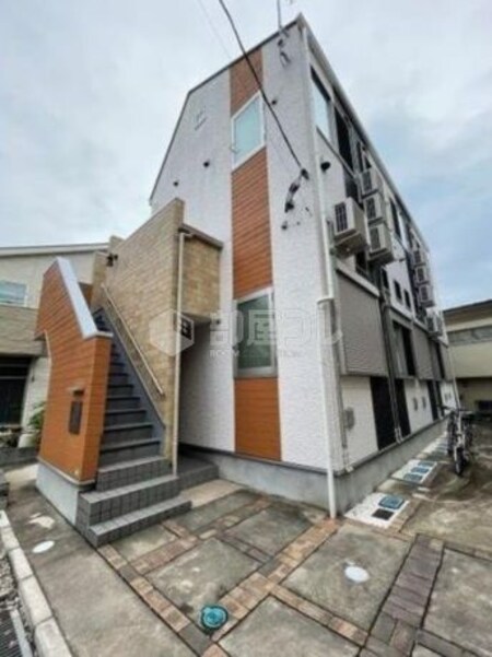 中野中央レジデンス外観写真
