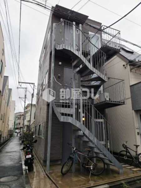 Sazan Thrive Kitazawa外観写真