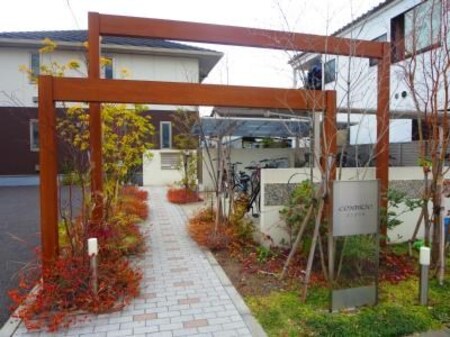 ＣＯＮＢＲＩＯ＊外観写真