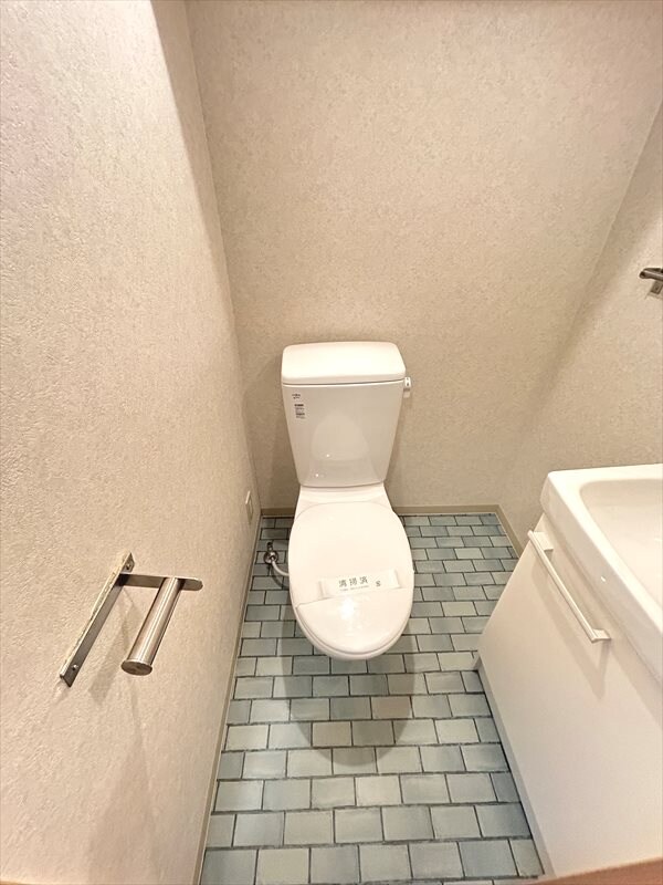 トイレ(※同仕様写真使用)