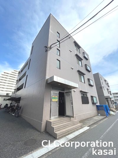 グレーシア小泉