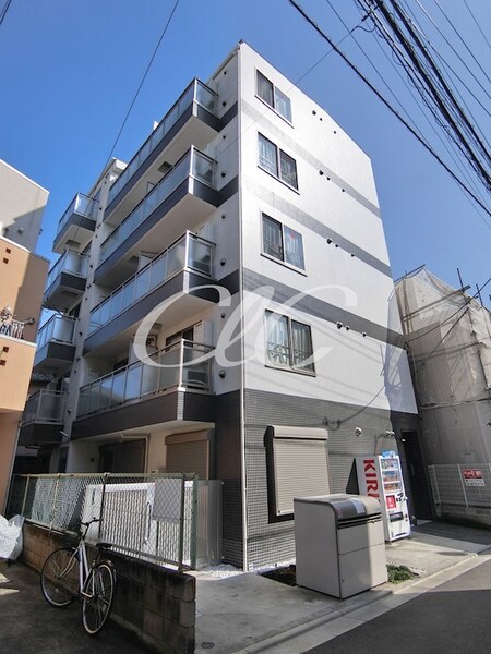 ソレイユ南千住外観写真