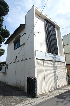 鈴木貸家外観写真