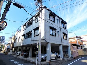 パステル外観写真
