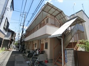 岩室マンション外観写真