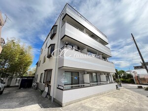 クレセントハウス外観写真