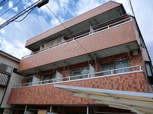コーポリバーサイド外観写真