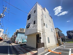 メゾンタニモト外観写真
