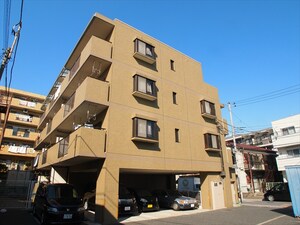 フロリッシュ新清外観写真