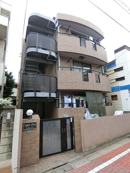 シュプレ　ドゥ外観写真