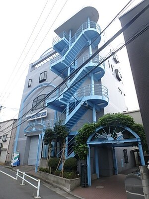 カサベリヤ・フジ外観写真
