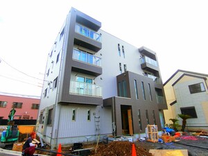 コーサン・ガーデン・パレス　1号館外観写真