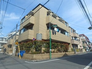 ウィスタリアパーク外観写真