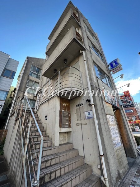 白岩ビル外観写真