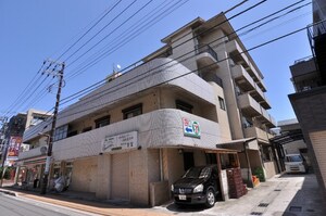 リバーリッチ第２川富ビル外観写真