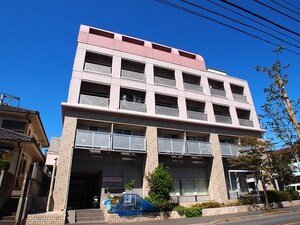 ユリ－カ外観写真