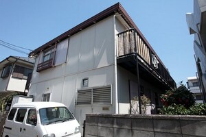 房間ハイツ外観写真