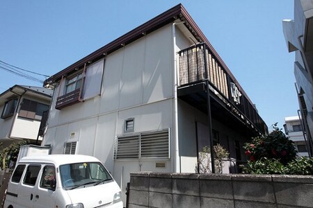 房間ハイツ外観写真