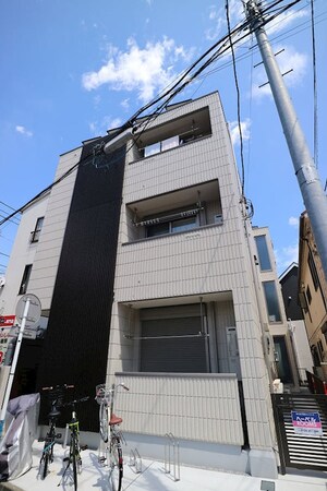 リヴェール外観写真