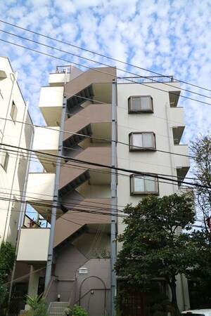 第1中里マンション外観写真