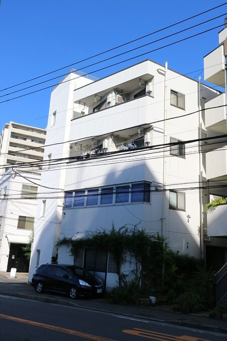第2中里マンション外観写真