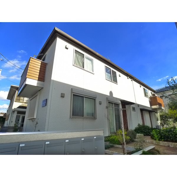 フォレストメゾンII番館