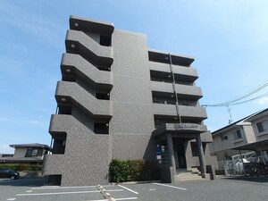 スカイマンションD外観写真
