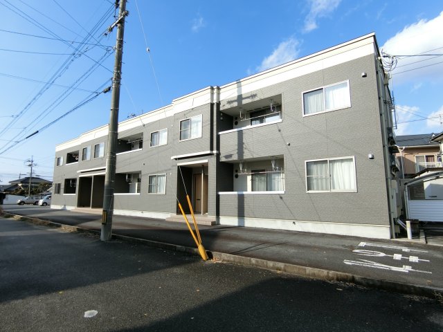 グルージャ