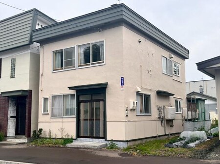 南9条東5丁目貸家外観写真