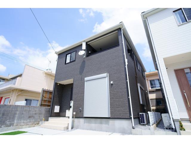 北谷町宮城戸建て