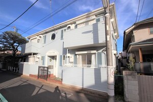 パインツリー外観写真