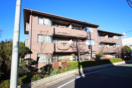 アルバーレ芦花公園外観写真